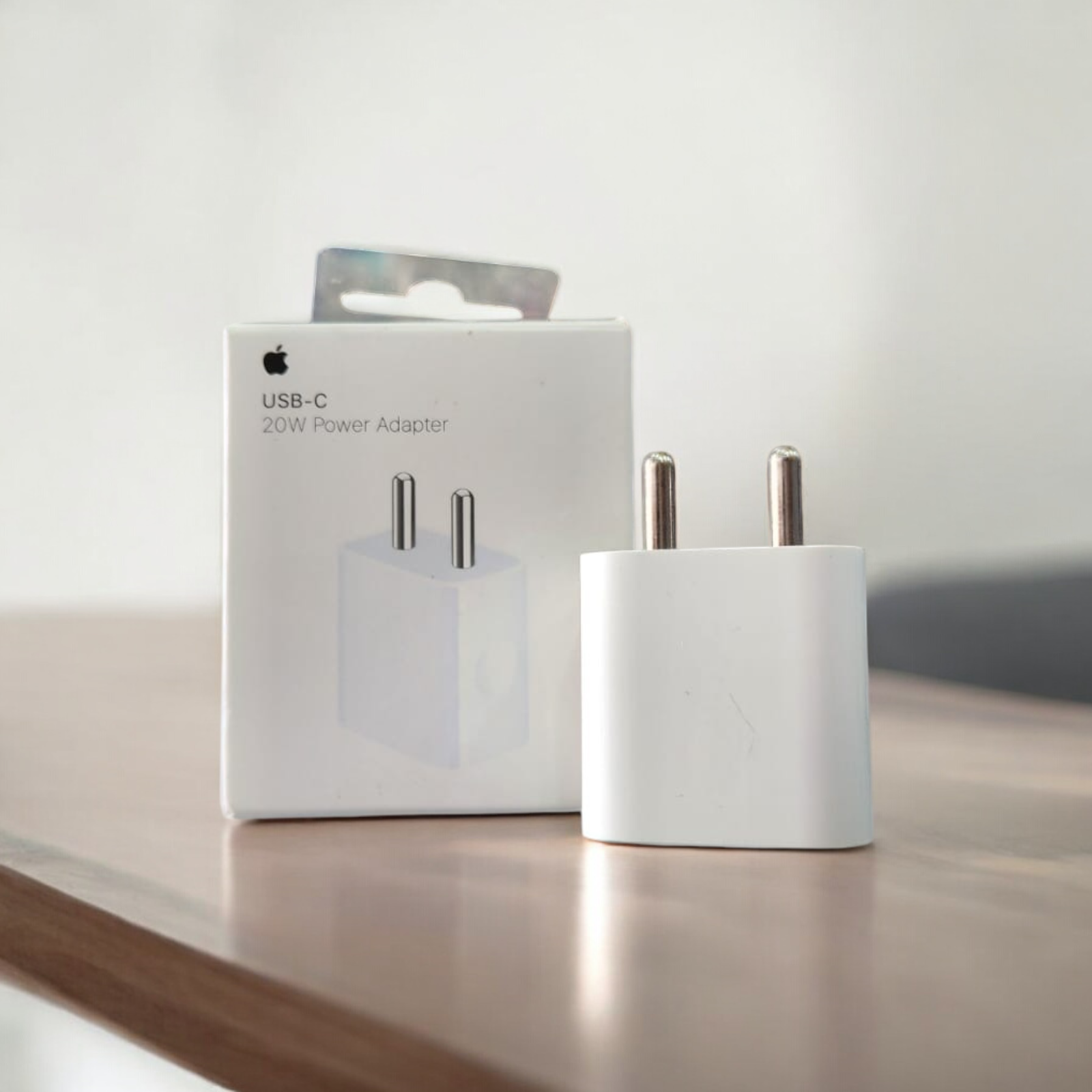 How an Apple Original Adapter Transformed Riya’s Everyday Tech Experience
